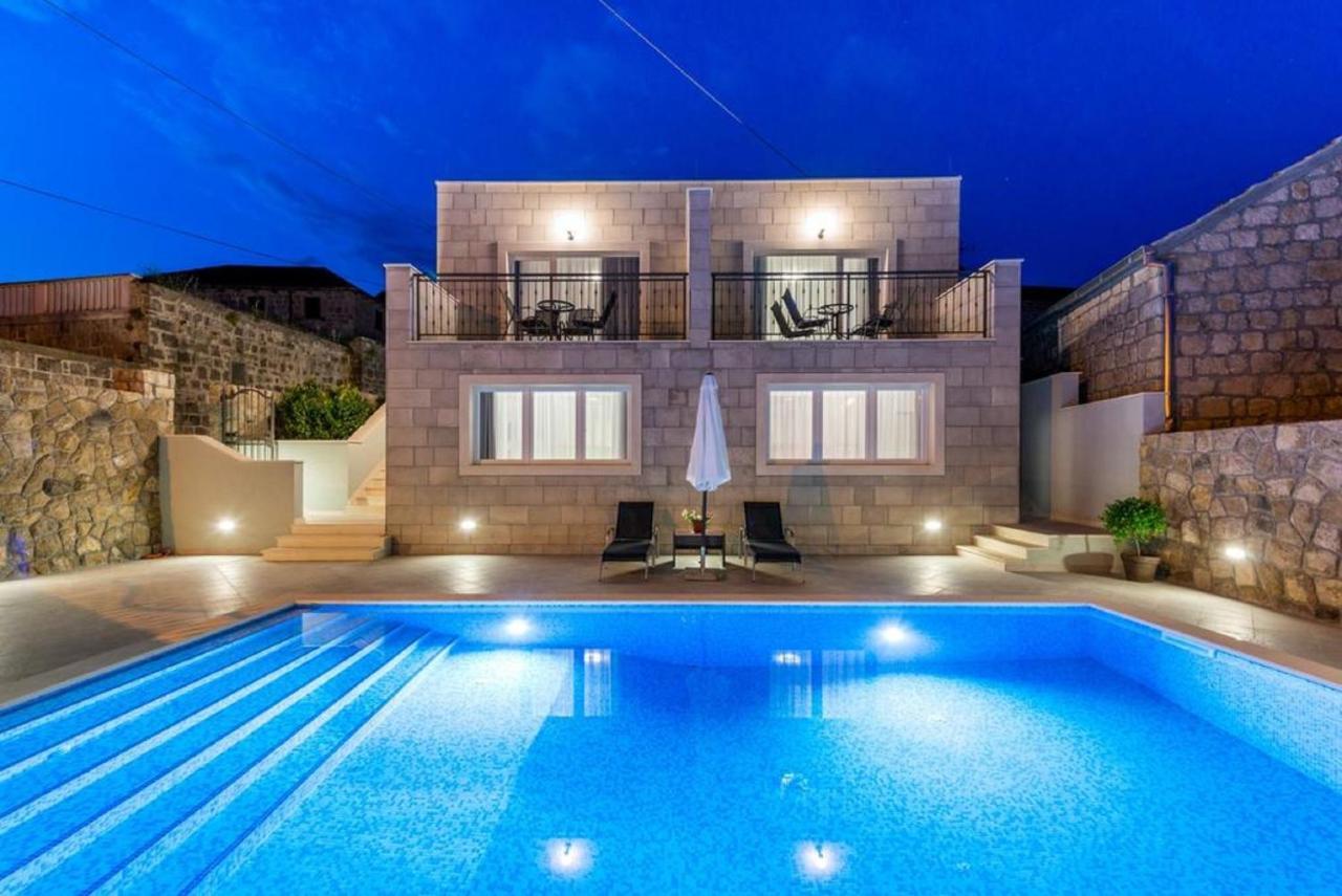Apartments Villa Kabalero Gruda Ruang foto